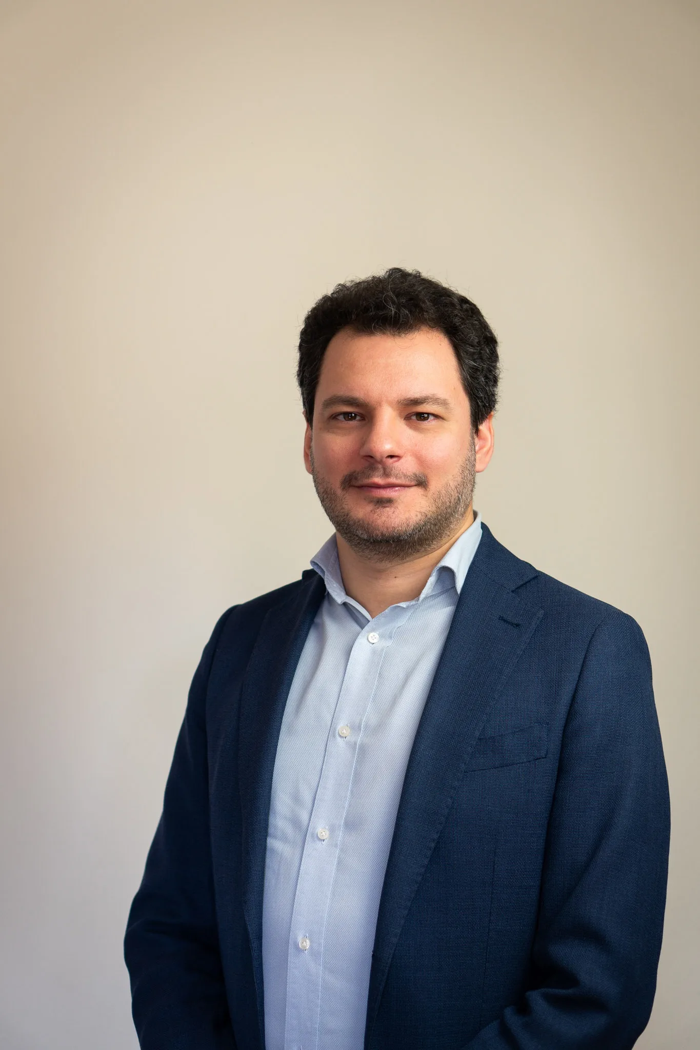 Architetto Giovanni Sarandrea — Co-Fondatore e Managing Partner di MTA Visual, responsabile di project delivery, operazioni e gestione commessa